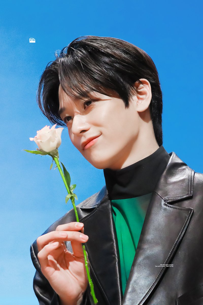 bedone_JY's tweet photo. 28번째 생일 축하해❤️

#더보이즈 #JUYEON #주연 
#낭만가득할_주연이의_스물여덟 https://t.co/YASC9PzTBd