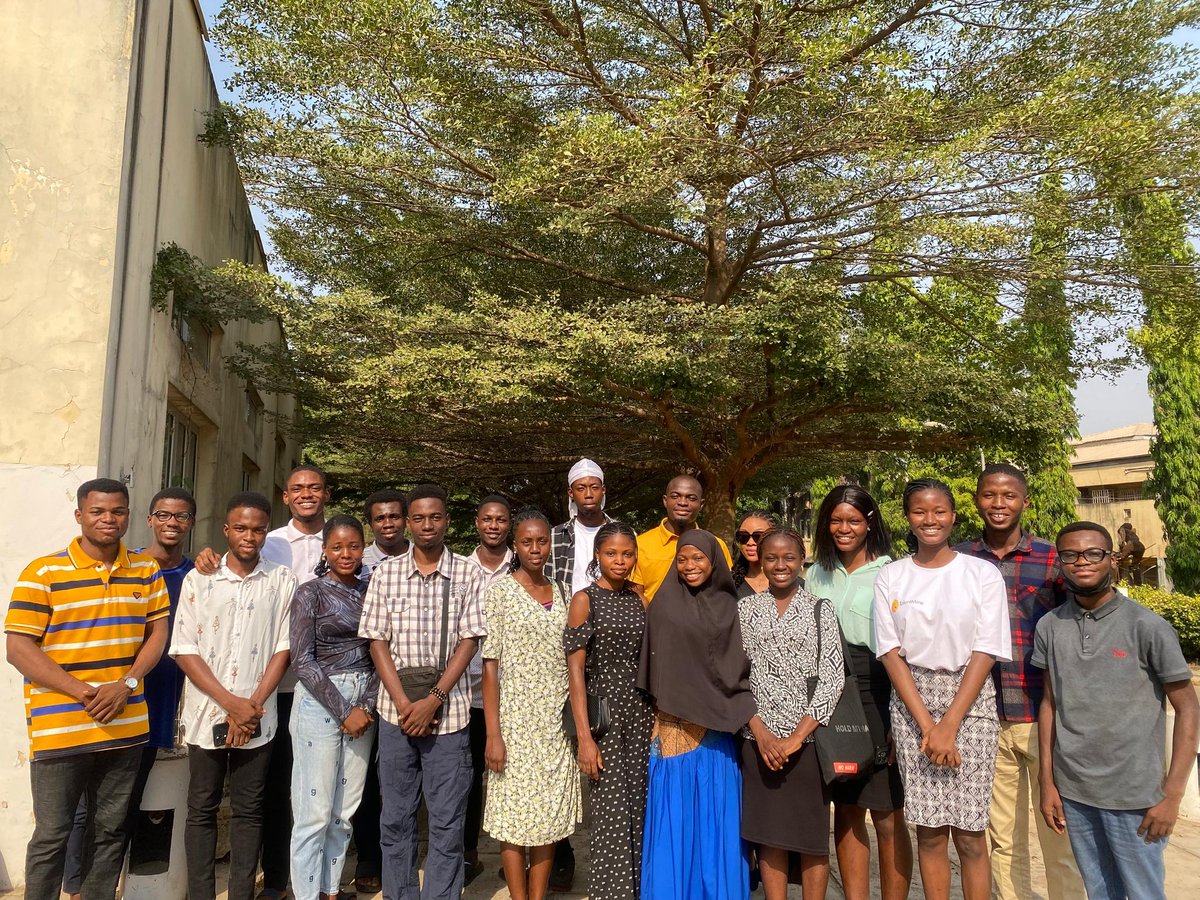 sfcunibadan's tweet image. Our first general meeting of the year took place last Saturday.💃🏾

It was an impactful session that helped us understand how the finance industry might develop in 2025. This year, we look forward to learning more about finance!

#sfcui #studentfinanceclub #firstgeneralmeeting