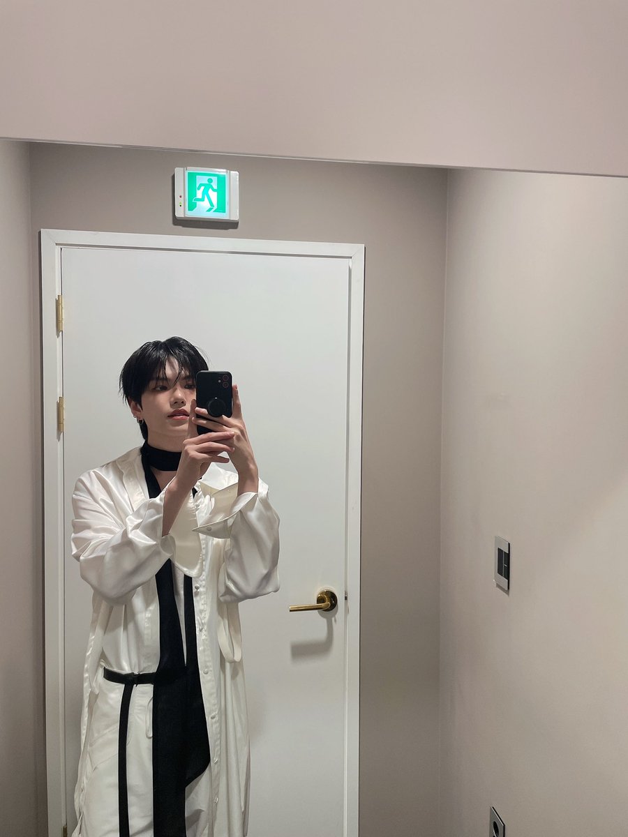 VERIVERY tweet media