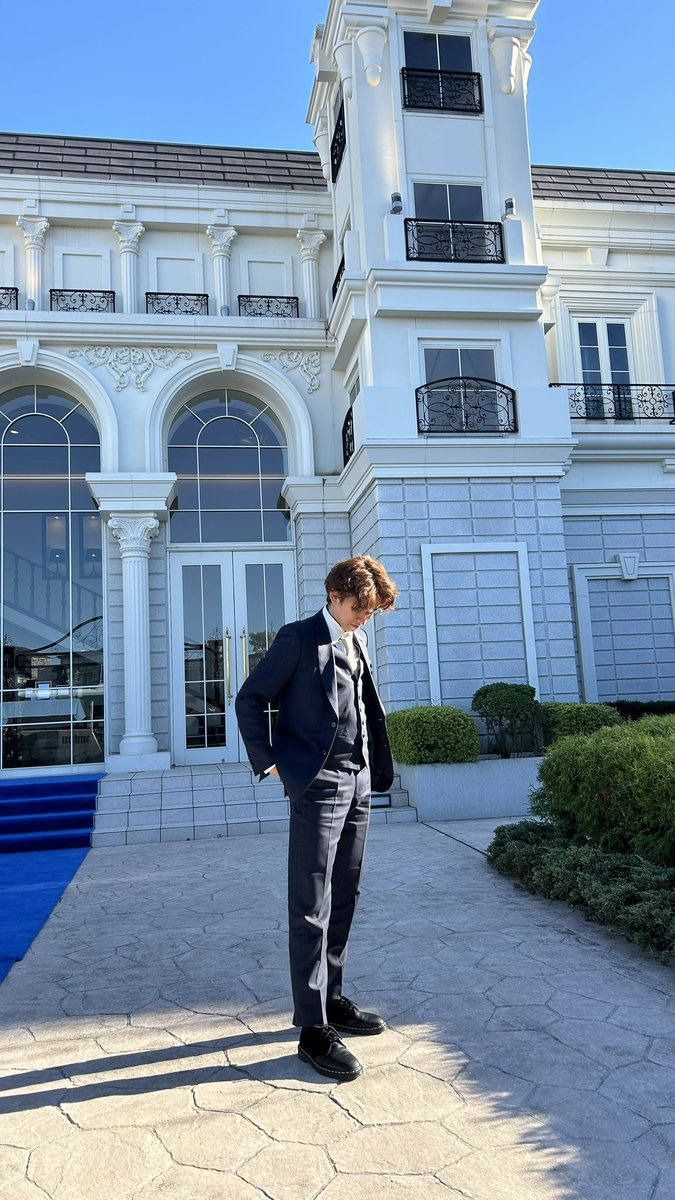 2025.01.15

24歳になりました🎂
メッセージありがとうございました！

今年は新しい事に挑戦する1年にしたいと思います。

写真は先日参列した、兄の結婚式💍