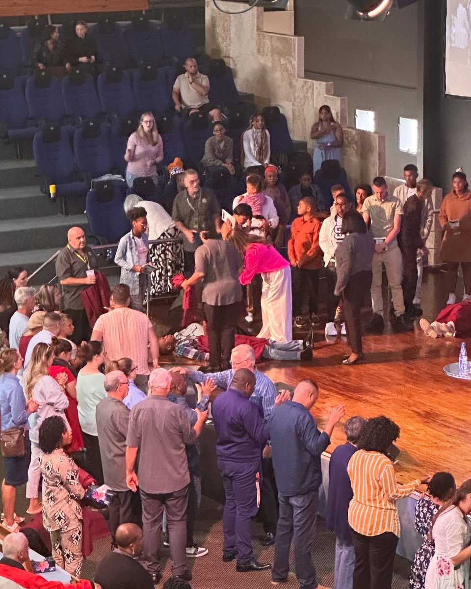 wordoffaithSA's tweet photo. It’s the final REVIVAL NIGHT with Alma Rivera and we can’t wait! Don’t miss out! Join us at 7pm! 

#revival #church #supernatural #HolySpirit #wordoffaithSA #Gqeberha https://t.co/W2NybFThmI