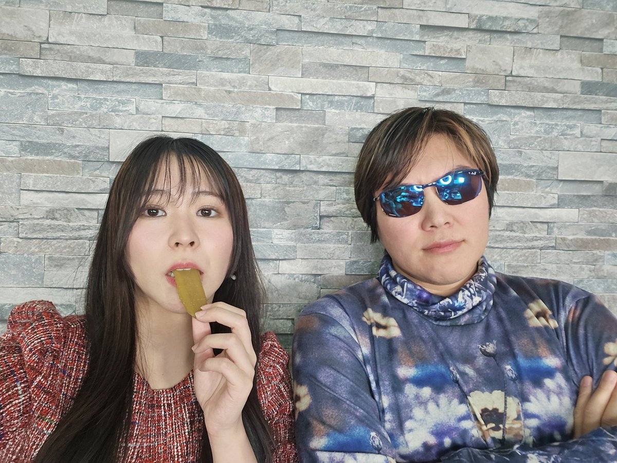 tenkawaryuichi's tweet photo. 私達結婚しました

バルス！

#結婚
#バルス
#バルスで体調改善する遊び https://t.co/kpBxiNkWAF