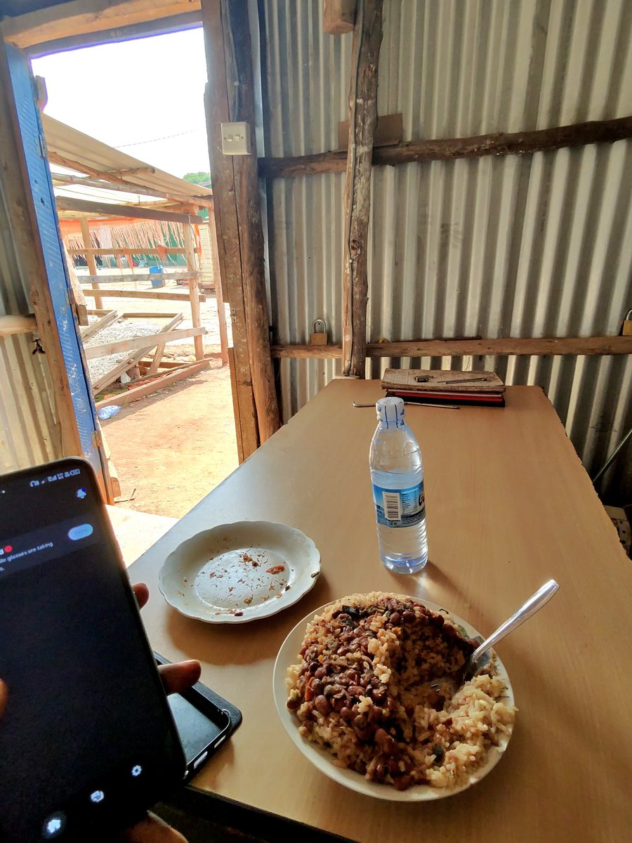 SimonBukoola's tweet image. Who else can testify how delaying food at the site is painful...
#Rayban #Metaview @Meta #Smartglasses