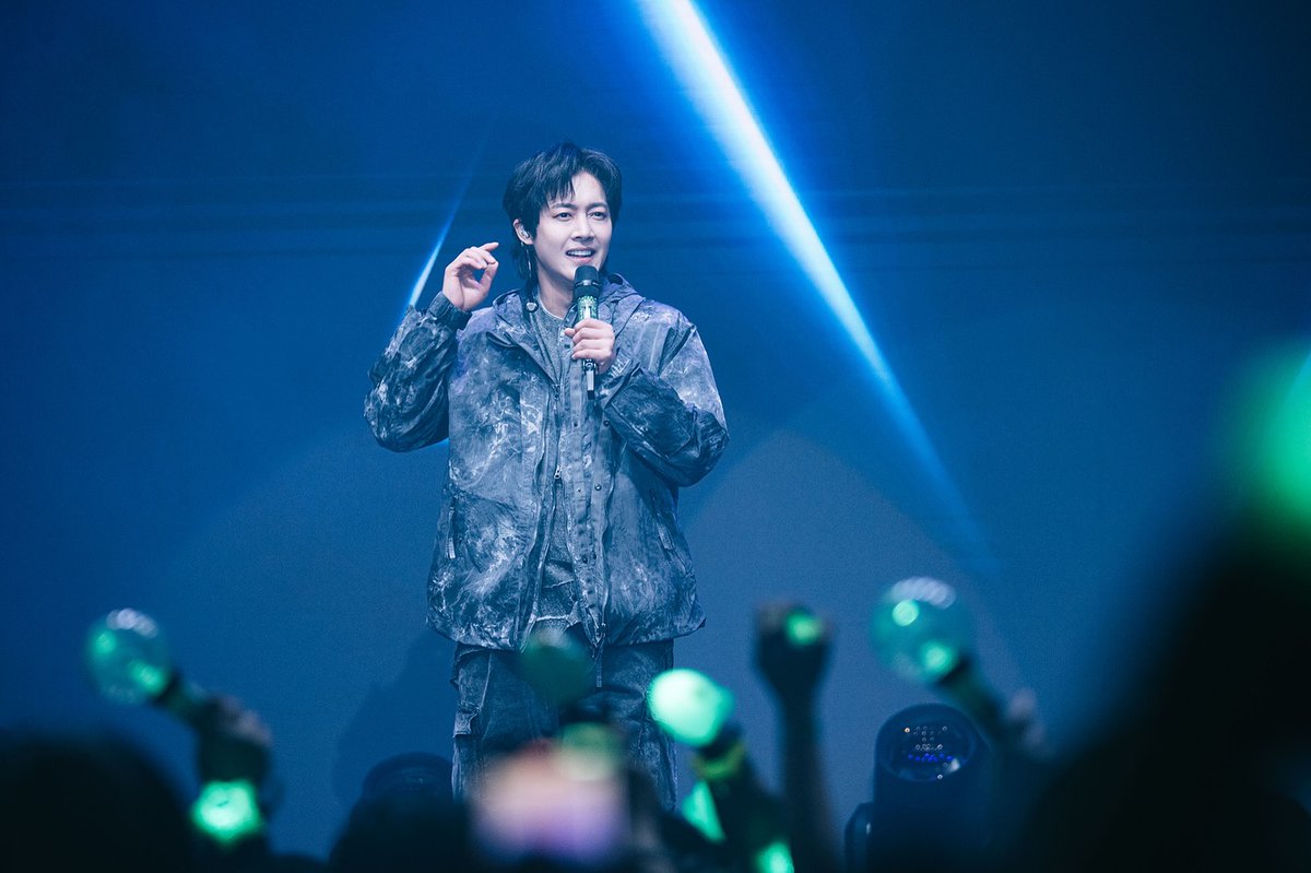 KatyKHJL's tweet photo. 2024.12.21
김현중 콘서트 ”The Last Dance“
홍콩 MacPherson Stadium
🕺👏😍💚👽💚
Thanks for sharing
©omgkorea_official
#KIMHYUNJOONG
#플레이백 #콘서트편곡 #playbacktech #Concertarrangement #OmegaMediaGroup
#오메가미디어그룹
#김현중 #TheLastDance #헤네치아 https://t.co/O9sVsVDJKg