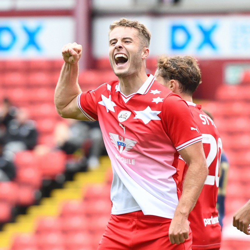BarnsleyFC's tweet photo. We can confirm Andy Dallas has returned to the Club following his loan at Barrow 👍