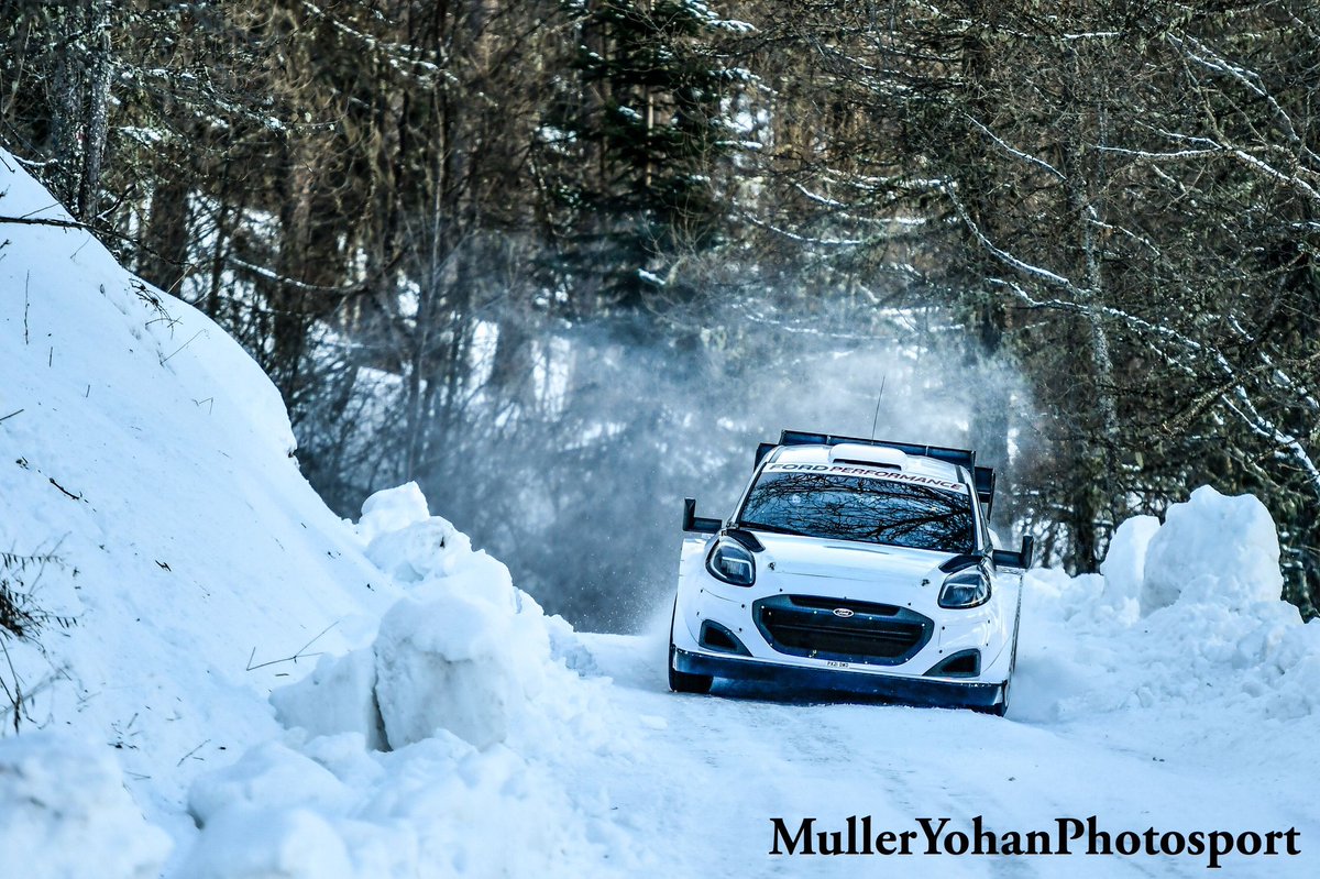 ☃️ Strike a froze! 📷
What a first real taste of this beast!

Pics thanks to Muller Yohan Photosport 🤝

#MIRallyAcademy #WRC #MSport #MSPORTERS
