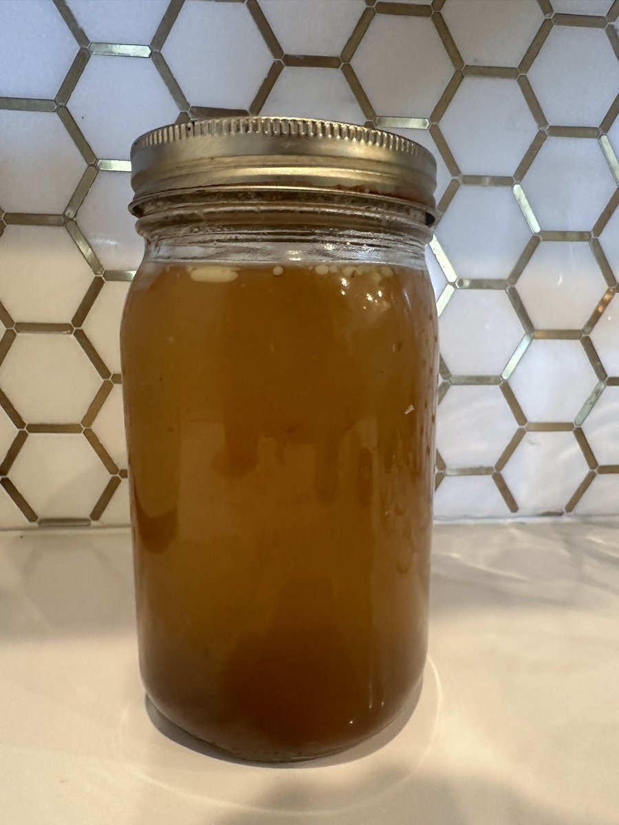 IndependenceArk's tweet photo. More and more collagen rich products on the market. Yes it takes some work to prepare but IMO theres no comparison to real grass fed and finished home raised/made beef bone broth https://t.co/prpVzNPLaw