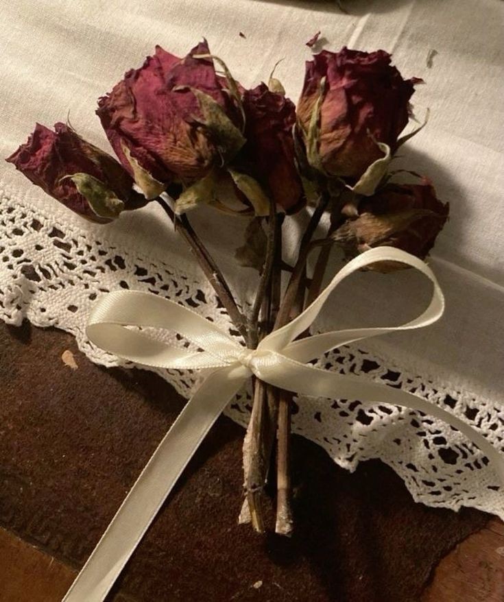 Flymxie0's tweet photo. ~ ˚ #promotwt  `  🥀
◄•⊱✿❀✿❀✿❀✿⊰•►
ꕥ - 𝙺𝚊𝚝𝚎  /  𝚉𝚘𝚖𝚋 - ꕤ
ꕤ  - 𝚝𝚑𝚎����  /  them - ꕥ
     ◥ - ` 𝟻𝚝𝚎𝚎𝚗 ` - ◤
◄•⊱❀✿❀✿❀✿❀•⊰►
∘ ↻/♡ 𝚝𝚘 𝚋𝚎 𝚖𝚘𝚘𝚝𝚜!  `𑁍

#Mouthwashingtwt #pressuretwt #sgtwt #yumetwt https://t.co/kn9PqHlUcq