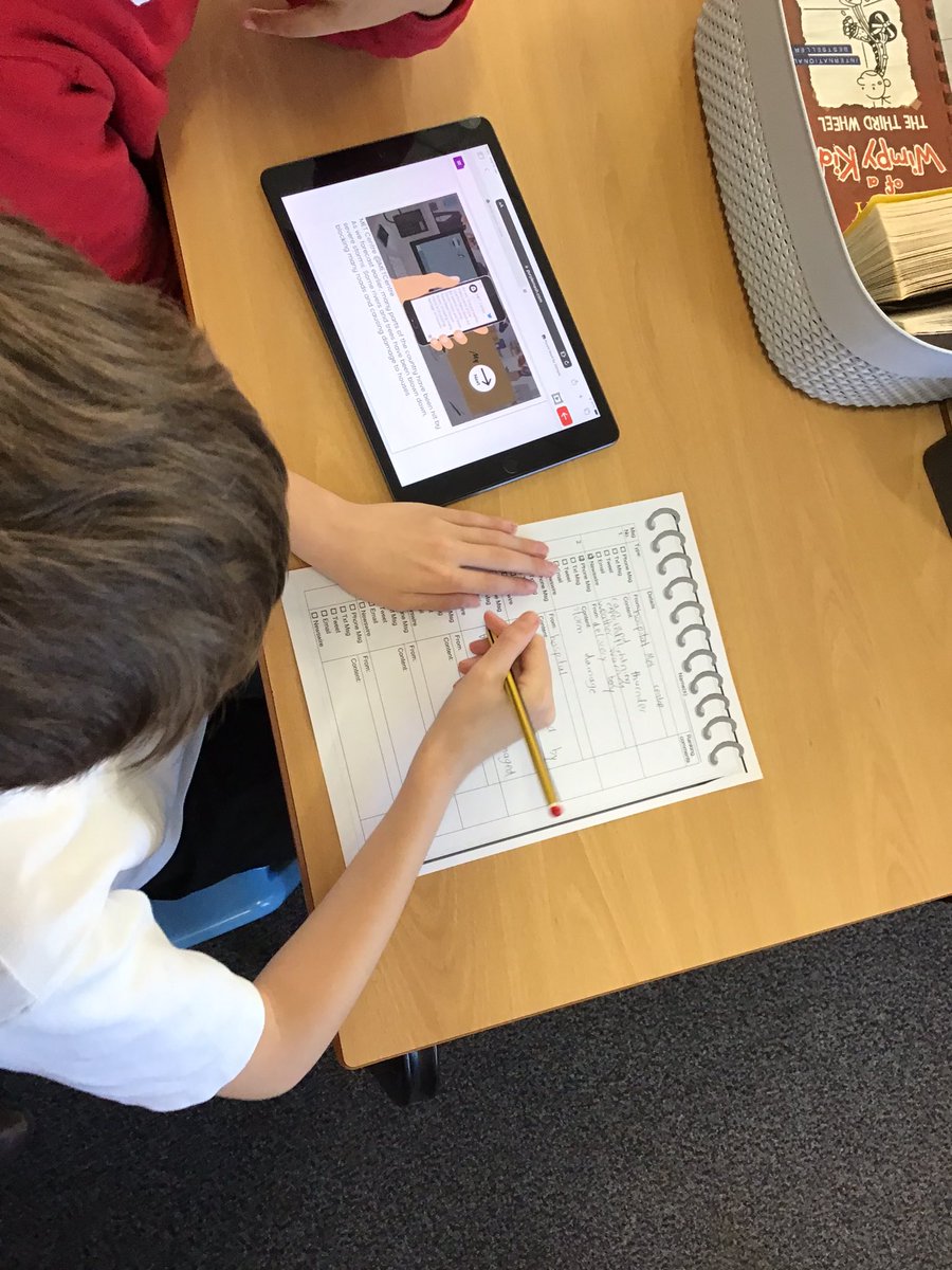 bishoptonprim's tweet image. Year 4 have become trainee news reporters. Using a @purpleMash simulation they have been finding out about a breaking news story, recording notes in a reporter journal and next lesson they will use their evidence to produce a news article #bishoptonyear4 #bishoptoncomputing
