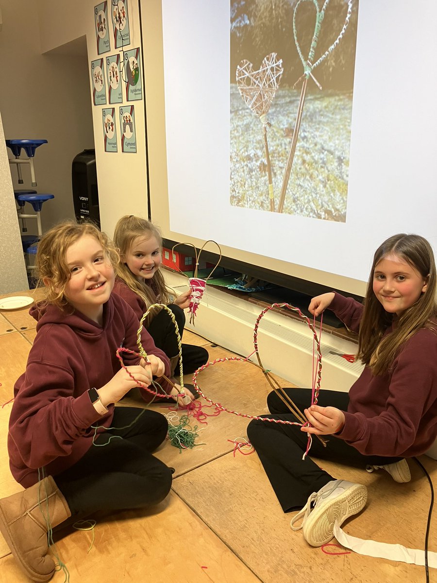 Pentre Ifan (@pentreifan) on Twitter photo Sesiynau Dosbarth hyfryd yn seiliedig ar cheese Santes Dwynwen ac Arolwg Adar yr RSPB. Diolch <a href="/ysgolmynach/">Ysgol Mynach School</a> <a href="/YsgolSyr/">YsgolSyrJohnRhys Ponterwyd</a> @ysgolpontrhydfendigaid❤️🐦⬛ Sesiynau Dosbarth hyfryd yn seiliedig ar cheese Santes Dwynwen ac Arolwg Adar yr RSPB. Diolch <a href="/ysgolmynach/">Ysgol Mynach School</a> <a href="/YsgolSyr/">YsgolSyrJohnRhys Ponterwyd</a> @ysgolpontrhydfendigaid❤️🐦⬛