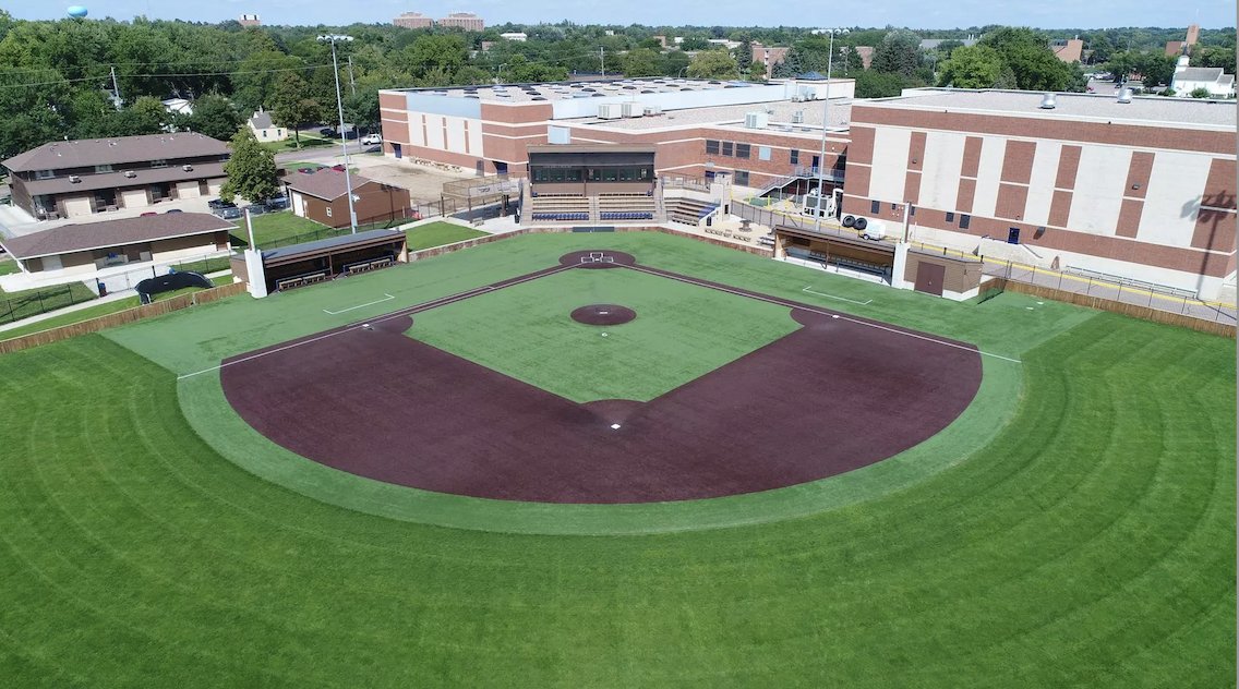 A small DII baseball program in South Dakota is dominating on the national stage.

They won a national championship.
They broke records.
They’ve built one of the most consistent dynasties in college baseball.

This is the story of Augustana Vikings Baseball. 

🧵