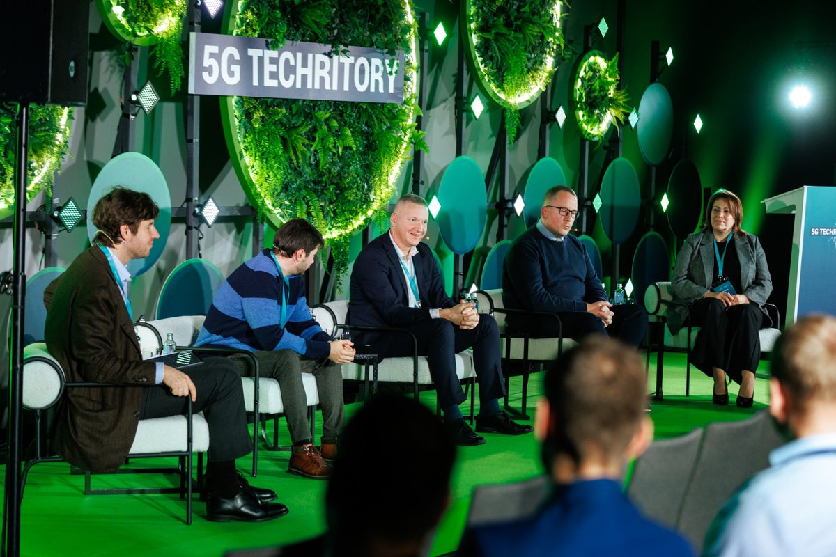 LMT Innovations (@innovationslmt) on Twitter photo Throwback to the <a href="/5GTechritory/">Techritory</a> event, where our very own Evija Plone took the stage at the #5G4LIVES discussion panel!
Discussion dove into how 5G connection enables real-time drone monitoring, transforming emergency response and healthcare. 🏥🚑 Throwback to the <a href="/5GTechritory/">Techritory</a> event, where our very own Evija Plone took the stage at the #5G4LIVES discussion panel!
Discussion dove into how 5G connection enables real-time drone monitoring, transforming emergency response and healthcare. 🏥🚑