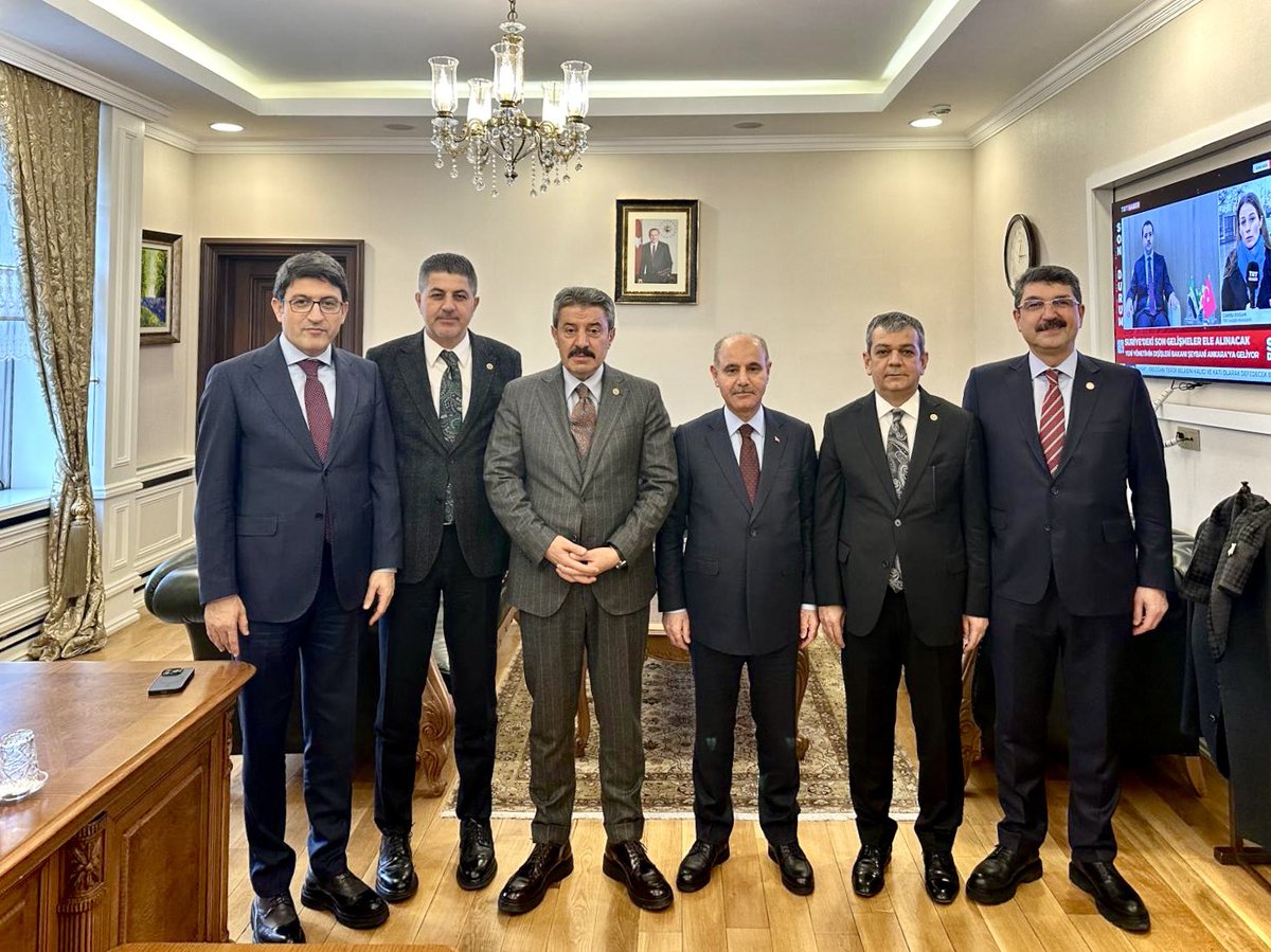 TatarArslan's tweet photo. 📍İçişleri Bakanlığı 

Milletvekili arkadaşlarımızla birlikte İçişleri Bakan Yardımcımız Sayın Mehmet AKTAŞ’ı ziyaret ettik. 

Misafirperverlikleri için teşekkür ederiz.

@mehmetaktas023 https://t.co/wqNbBMapUV