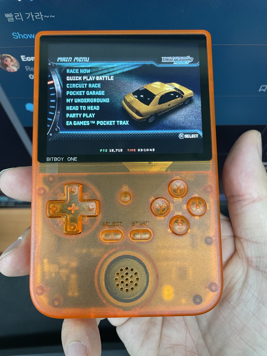steelorian's tweet photo. Need for Speed with the #BitBoy game console
#bitboygrind
@BitboyOne https://t.co/s0yuRFOQ8z