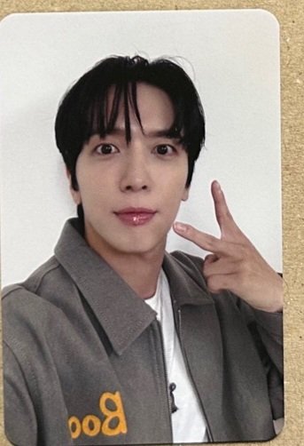 yongmi6226's tweet photo. 今さらですが…
CNBLUE whoop japan
トレカ交換お願いします🙏🏼

【譲】画像のミニョク
【求】画像のヨンファ　
or 1回目のでも🆗です。
（ヨンファ画像はお借りしました🙇‍♀️）

週末のAwesomeもしくは郵送希望です。
DMからご連絡下さい🙇‍♀️

#정용화 #강민혁 #이정신 
#ヨンファ #ミニョク #ジョンシン https://t.co/52zPGjGHzV