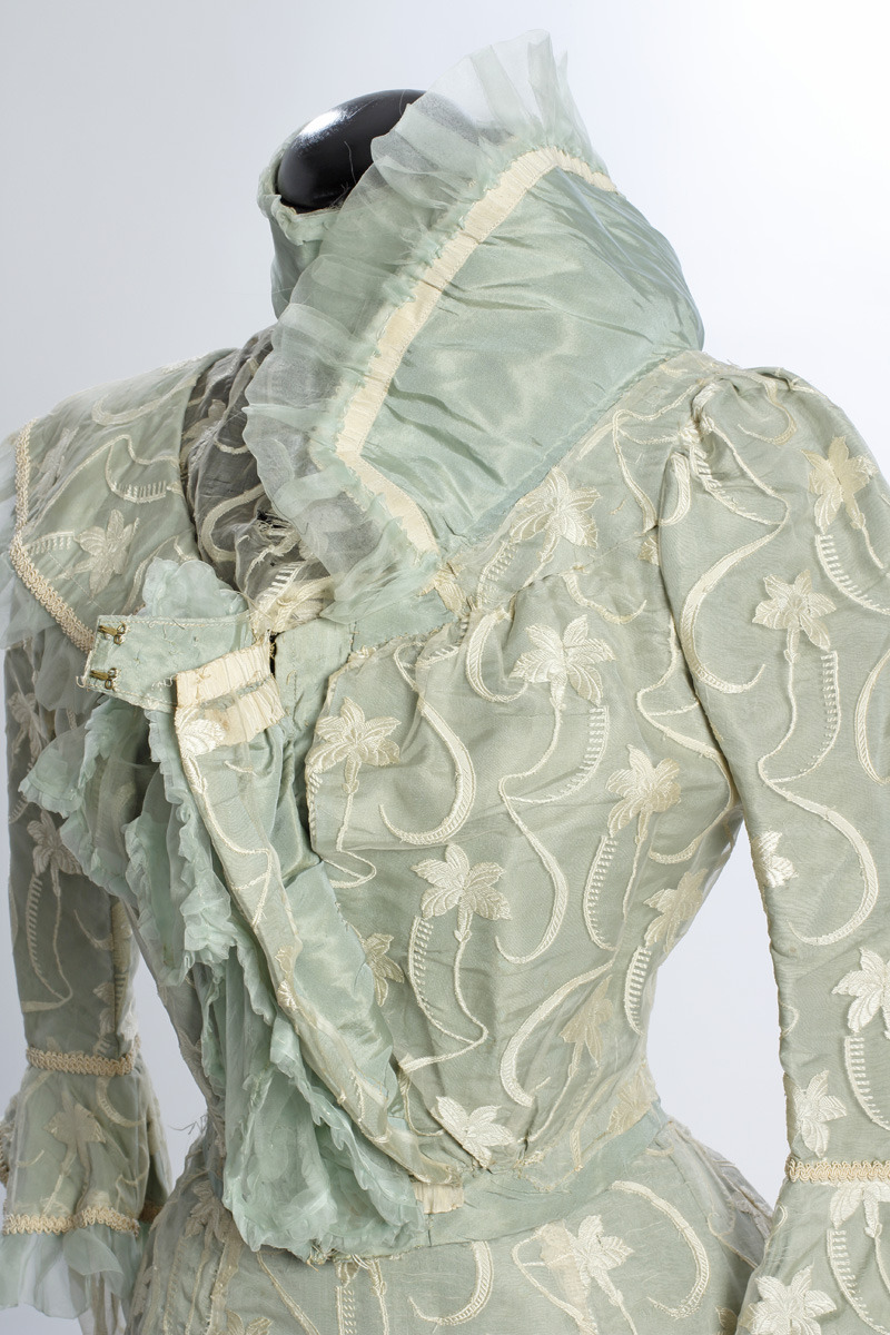 Day dress, 1900. Sörmland Museum.