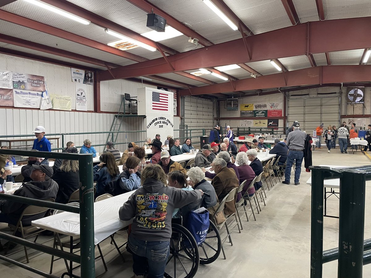 Wes Fitzgerald represented us at the Cimarron County Farm and Ranch Show this week.  Thanks to everyone that stopped by our booth.  We enjoyed the time the event provided us to interact with area agriculturalists. 
#oklahomapanhandle #agriculture #farmcredit #aglender