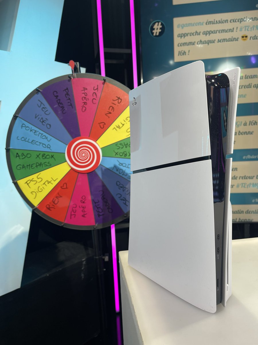 Allez, on va séléctionner 5 personnes qui tweetent avec le hashtag #TEAMG1 

Bon courage 🎁