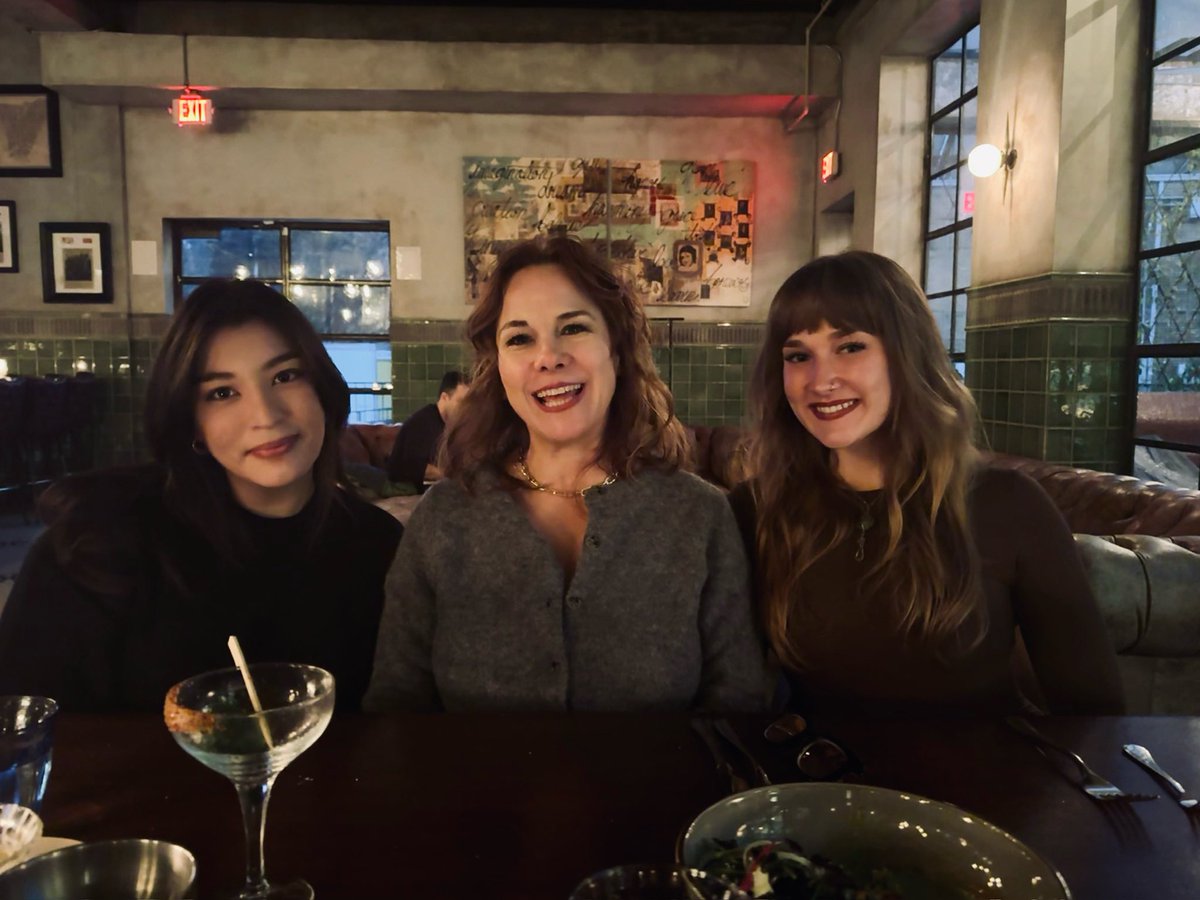 tcs512's tweet photo. ✨TCS’s {late} Holiday Party✨

We are so happy we could come together to celebrate our amazing team and look forward to all the exciting things 2025 has in store! Here’s to a fantastic year ahead!🥂🤩

#holidayparty #tcs #teamdinner #teamactivities #escaperoom #austinpr https://t.co/U11X4g4WxG