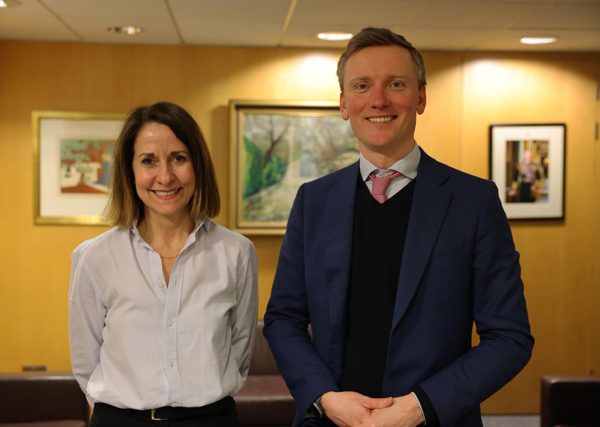 It’s been a busy 24 hours… Absolutely delighted to start work as the Pensions Minister - with two amazing bosses in <a href="/RachelReevesMP/">Rachel Reeves</a> and <a href="/leicesterliz/">Liz Kendall</a>. Many thanks for all the kind messages