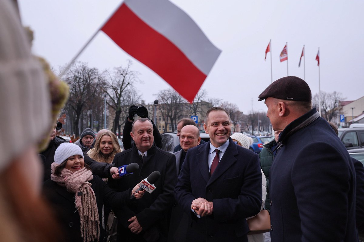 Karol Nawrocki tweet media