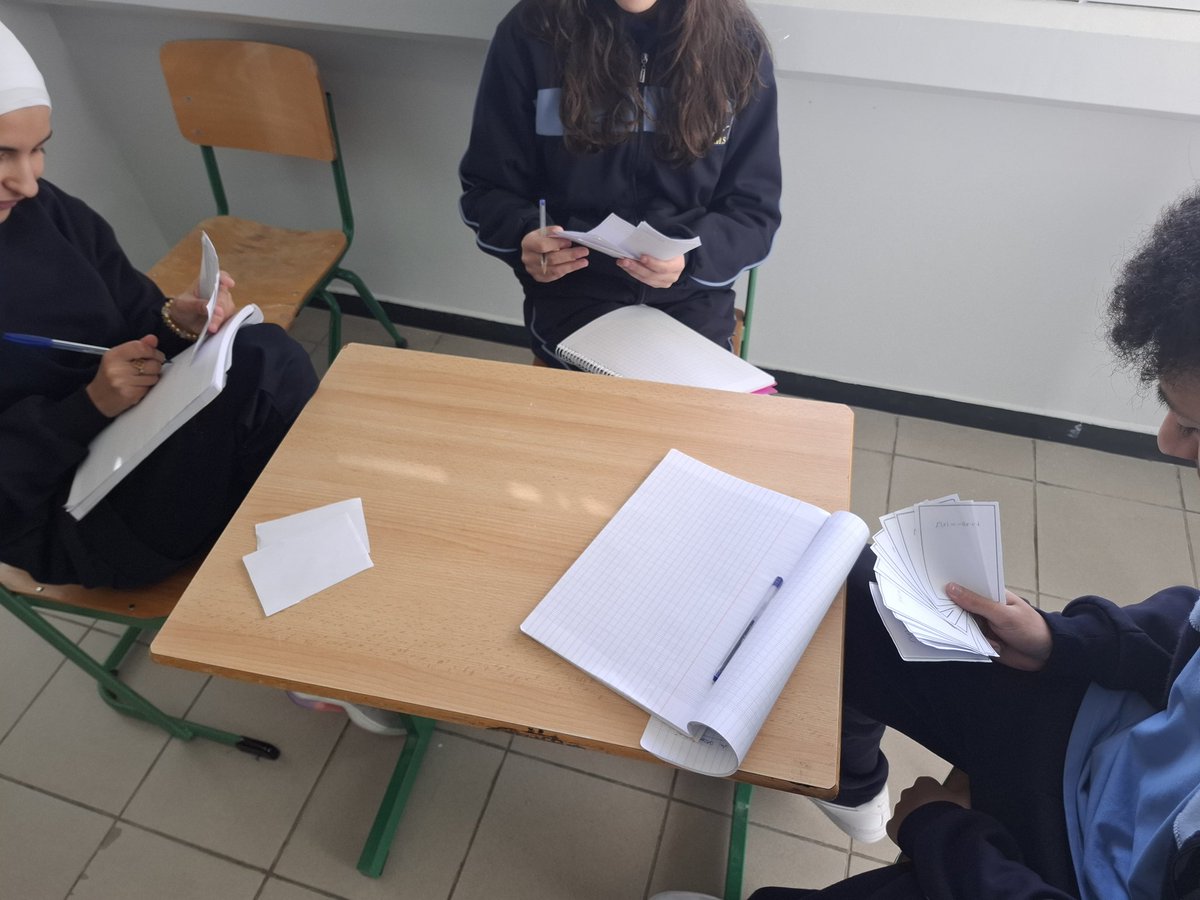 Turning calculus into a game with Old Maid! 🎉 My students practiced derivatives in a fun, interactive way—pairing concepts while avoiding the dreaded 'Old Maid' card! The excitement, teamwork, and smiles were unforgettable. Who says math can’t be fun? 🧮 #MathGames #Derivative