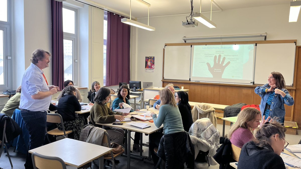 Après midi neuropédagogie : Ateliers autour de la pratique de l'attention. De la maternelle au lycée...
<a href="/ac_orleanstours/">Académie d'Orléans-Tours</a> #CARDIE