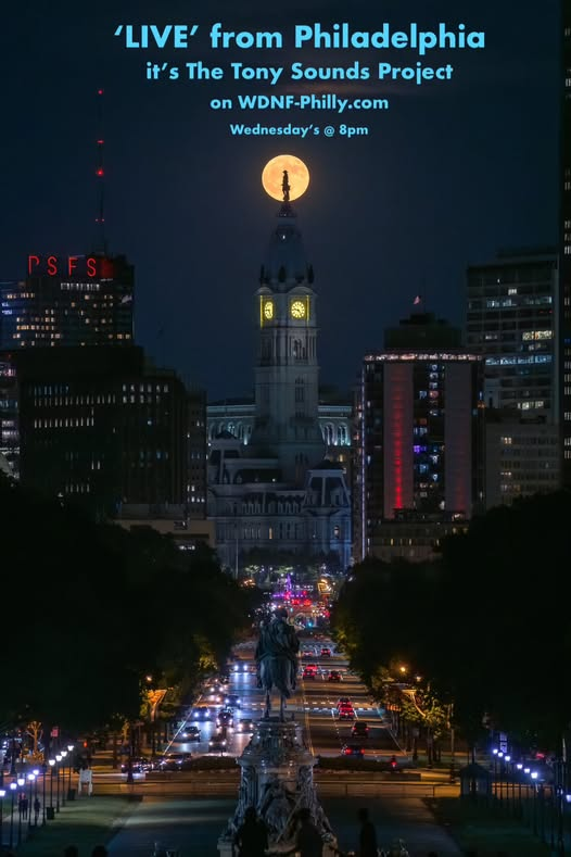 WDNF Philly tweet media