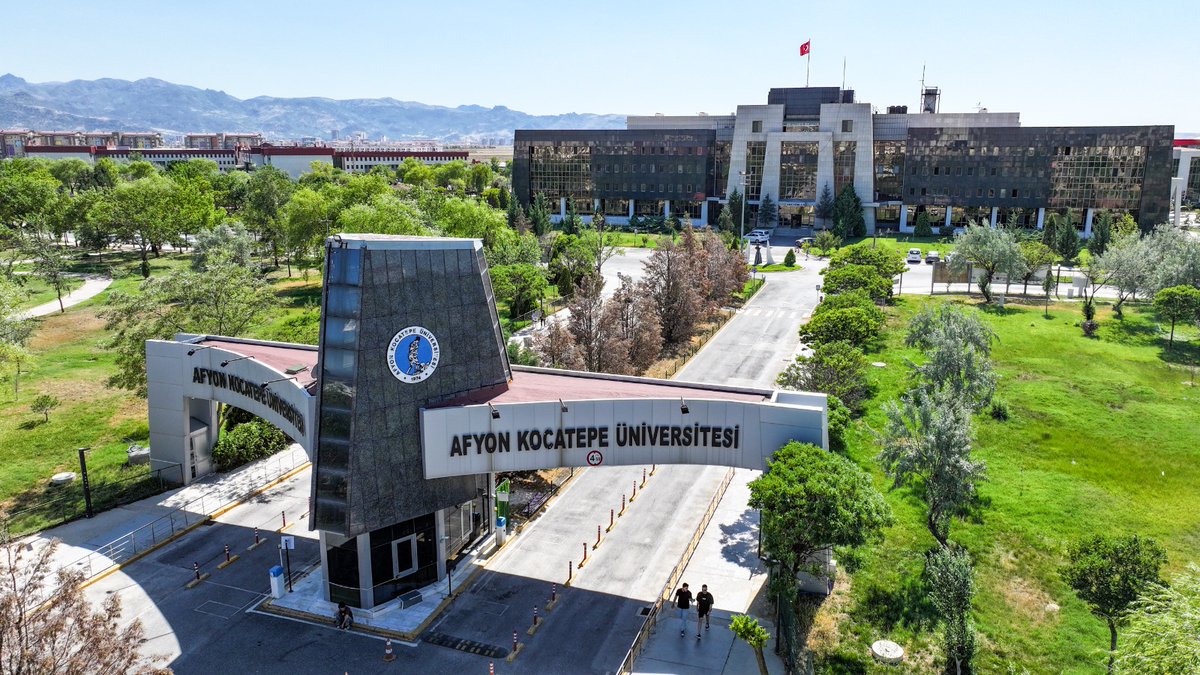Afyonkarahisar İl Enerji Yönetim Birimi (@afyonilenerjiyb) on Twitter photo Yüksekögretim Kurumunun Üniversite 2024 İzleme ve Değerlendirme Genel Raporuna göre <a href="/kocatepeuniv/">Afyon Kocatepe Üniversitesi</a>; Türkiye'de “Enerji Verimliliği” alanında Türkiye ikincisi olurken, “Yeşil ve Çevreci Üniversite Endeksi”nde ise 15. sırada yer almayı başardı. Yüksekögretim Kurumunun Üniversite 2024 İzleme ve Değerlendirme Genel Raporuna göre <a href="/kocatepeuniv/">Afyon Kocatepe Üniversitesi</a>; Türkiye'de “Enerji Verimliliği” alanında Türkiye ikincisi olurken, “Yeşil ve Çevreci Üniversite Endeksi”nde ise 15. sırada yer almayı başardı.