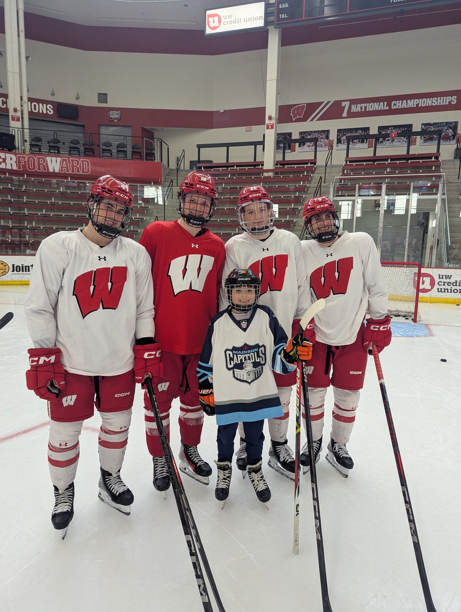 MadCapsHockey's tweet photo. Season ticket holder, Alfie Mullis, had the opportunity to skate with a couple of former Caps this morning with @BadgerMHockey. For those unfamiliar with his story, Alfie was diagnosed with Leukemia in 2021 and is now living his best, hockey-filled life after treatment.

Pictured (L to R): Ben Dexheimer, Quinn Finley, Alfi, Jack Horbach, Kyle Kukkonen

#GoCapsGo