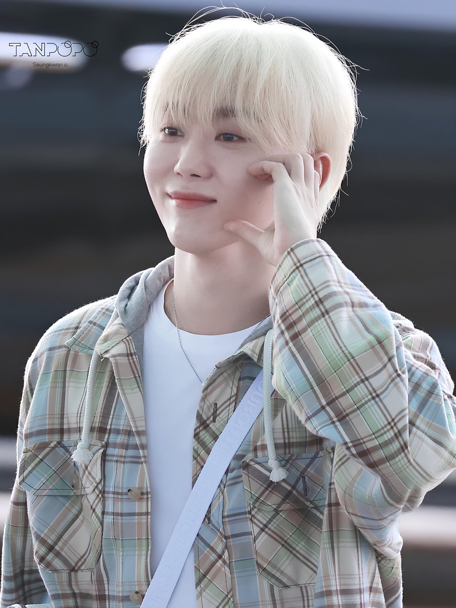 #한겨울의_민들레_승관아_생일축하해
#YeoBOOseyoDay

✨

 #부승관 #승관 #세븐틴 #seventeen #SEUNGKWAN #スングァン #夫胜宽