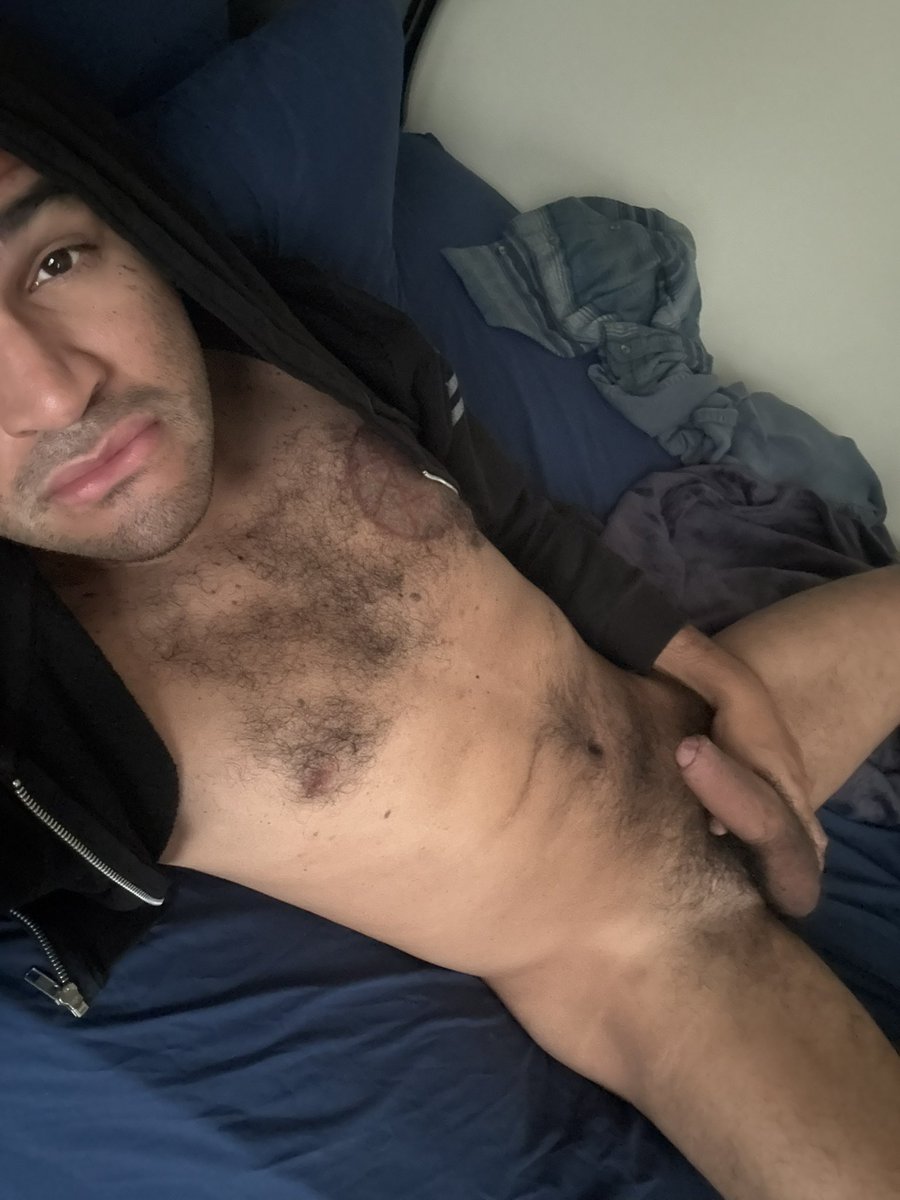 Jason_DavidXXX's tweet photo. SURPRISE BITCH‼️ You thought you’ve seen the last of me. 

Good news, 8 weeks of physical therapy done and my back is BETTER than EVER. Completely body pain free. 🙏🏽

To celebrate 🍾 cheers to good health and 2025 new year. Here’s naked photos of me for attention 😈 https://t.co/kORiw9gyLn