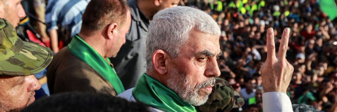 رحم الله سيد الطوفان
#يحيى_السنوار 
و #غزه_تنتصر رغم انف الحاقدين والمتصهينين