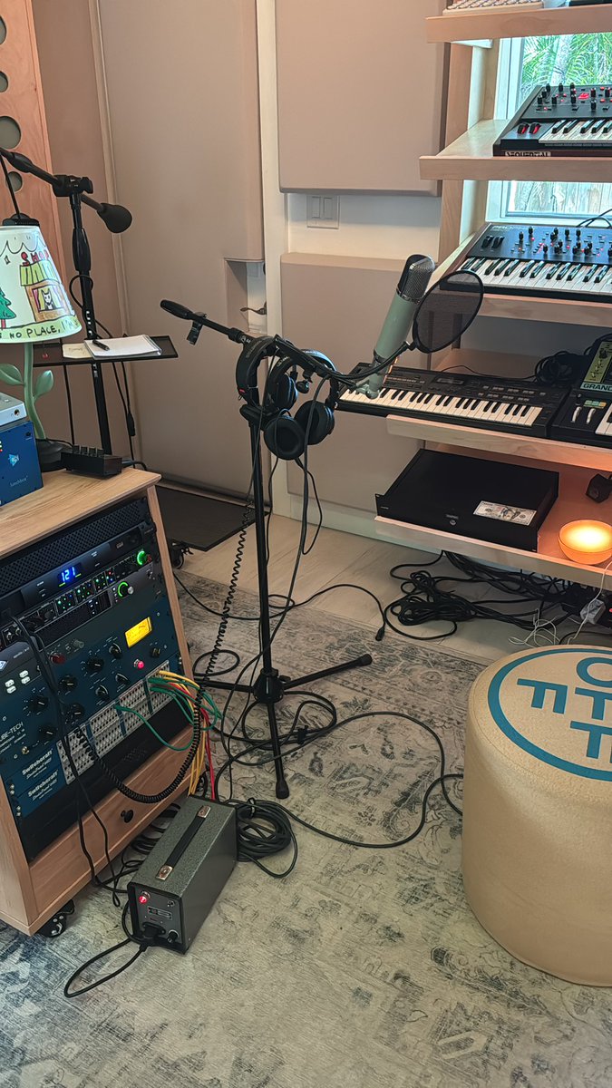 Y este mic? Me lo quedo pa mi? 😂<a href="/jhaycortez/">JHAYCO</a>