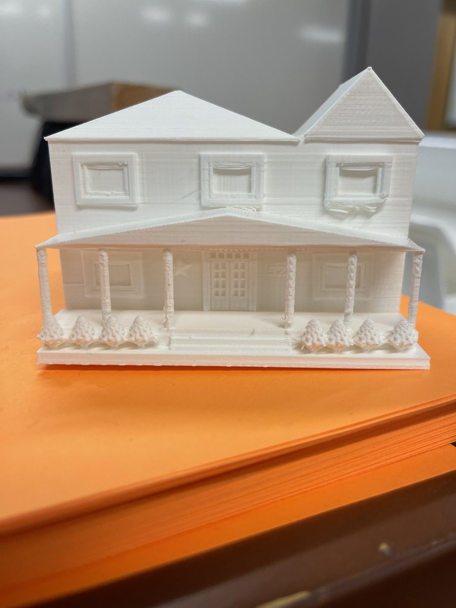 Mr. Caprioli tweet media