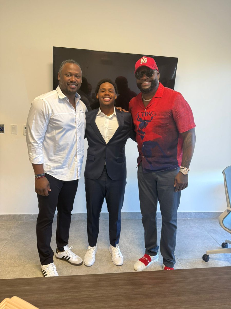 On the first day of the 2024-25 international signing period, you might spot Hanley Ramirez’s son signing, with his father and David Ortiz by his side. 

Young Hansel, now represented by Wasserman, is ready to carve out his own path.