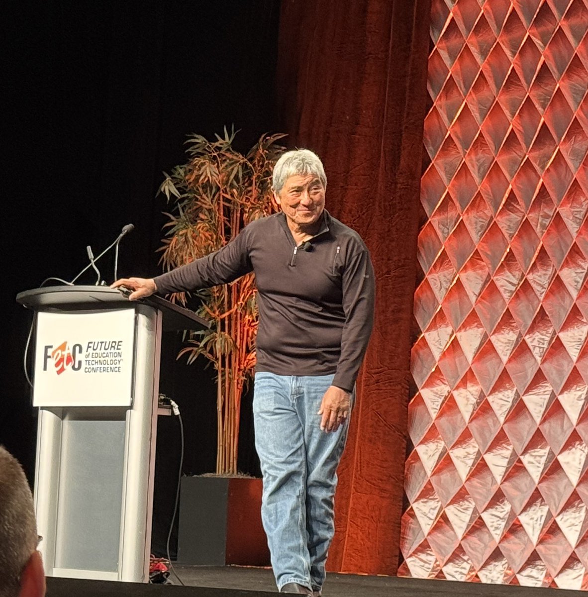 1. Growth Mindset
2. De-emphasize memorization 
3. Evangelize AI
4. Hard things first
5. Show there’s always a way
6. Work backwards 
7. Pursue  interests, not passion
8. What’s missing?
9. Go &amp; see, go &amp; be
10. Show up
11. Live on high road
12. Make decisions right