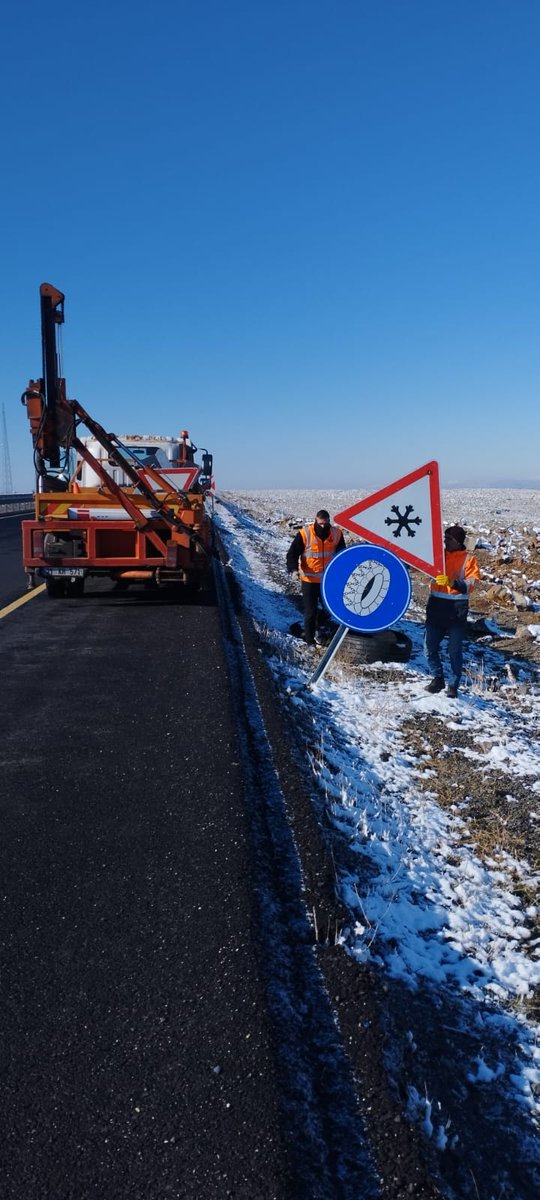 TaşeronSeçimde Hatırlanır    
Gün gelecek devran dönecek taşeron bu haksızlığa elbet unutmayacak
<a href="/Akparti/">AK Parti</a> 
<a href="/MHP_Bilgi/">MHP</a> 
<a href="/RTErdogan/">Recep Tayyip Erdoğan</a> 
<a href="/_cevdetyilmaz/">Cevdet Yılmaz</a> 
<a href="/akbasogluemin/">Av. M.Emin AKBAŞOĞLU 🇹🇷</a> 
<a href="/efkanala/">Efkan Âlâ</a> 
<a href="/avabdullahguler/">Abdullah Güler</a> 
<a href="/isikhanvedat/">Prof. Dr. Vedat Işıkhan</a> 
<a href="/a_uraloglu/">Abdulkadir URALOĞLU</a> 
<a href="/AvOzlemZengin/">Av. Özlem Zengin 🇹🇷</a> 
<a href="/ismailozdemirrr/">İsmail ÖZDEMİR 🇹🇷</a>
<a href="/E_SemihYalcin/">E. Semih Yalçın</a>