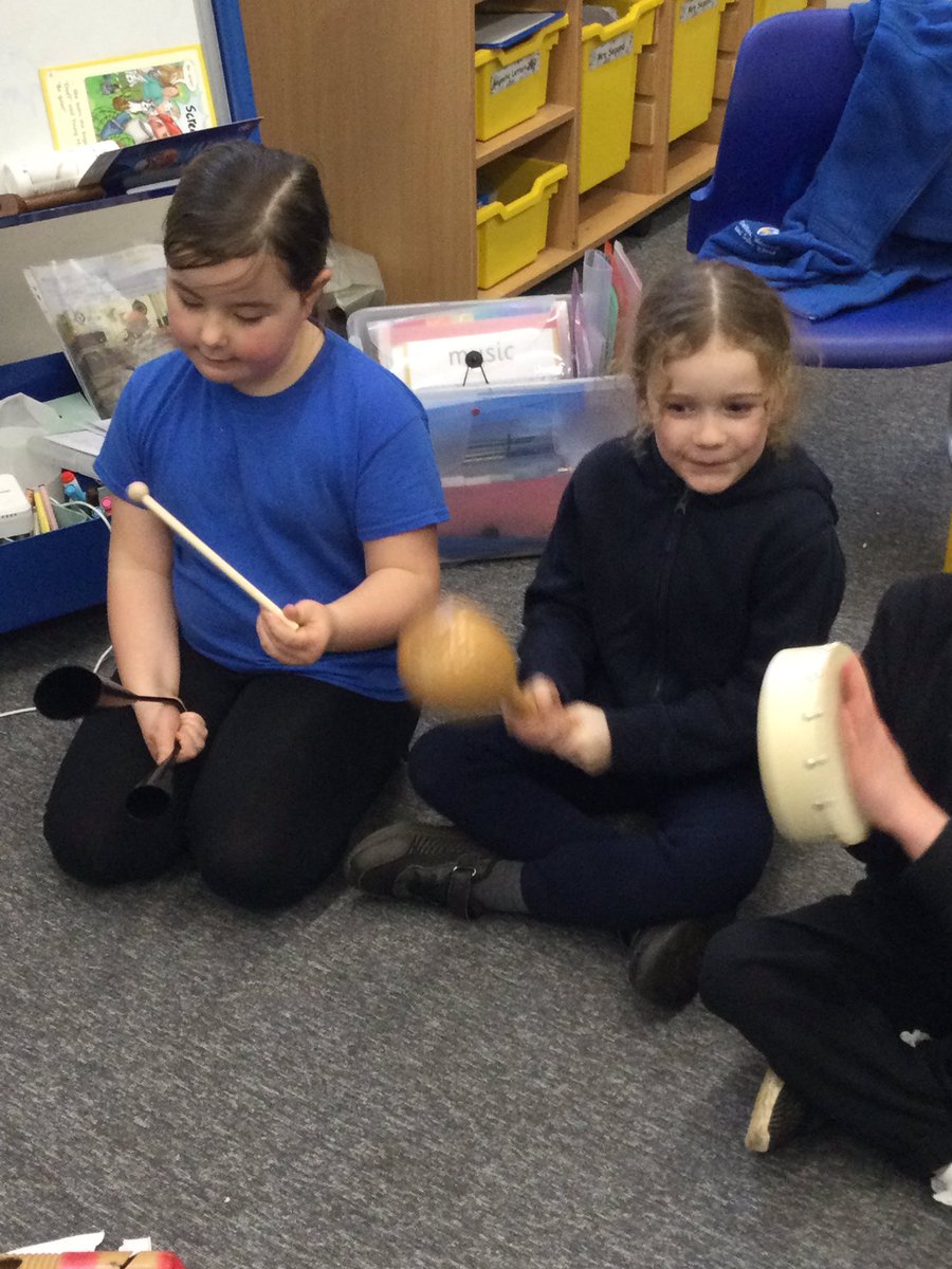 SchoolWelford's tweet photo. Yesterday Ayling Ellis Class explored tempo in Music. #livingandlearningtogether https://t.co/PqhLiqL0qo