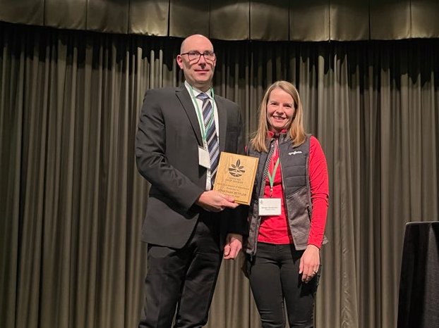 CCA Ontario (@ccaontario) on Twitter photo Congratulations to <a href="/FieldwalkerAg/">Jonathan Zettler 🇨🇦</a> for being awarded the 2025 CCA Ontario Award of Excellence! #ontag #ccaon2025 Congratulations to <a href="/FieldwalkerAg/">Jonathan Zettler 🇨🇦</a> for being awarded the 2025 CCA Ontario Award of Excellence! #ontag #ccaon2025