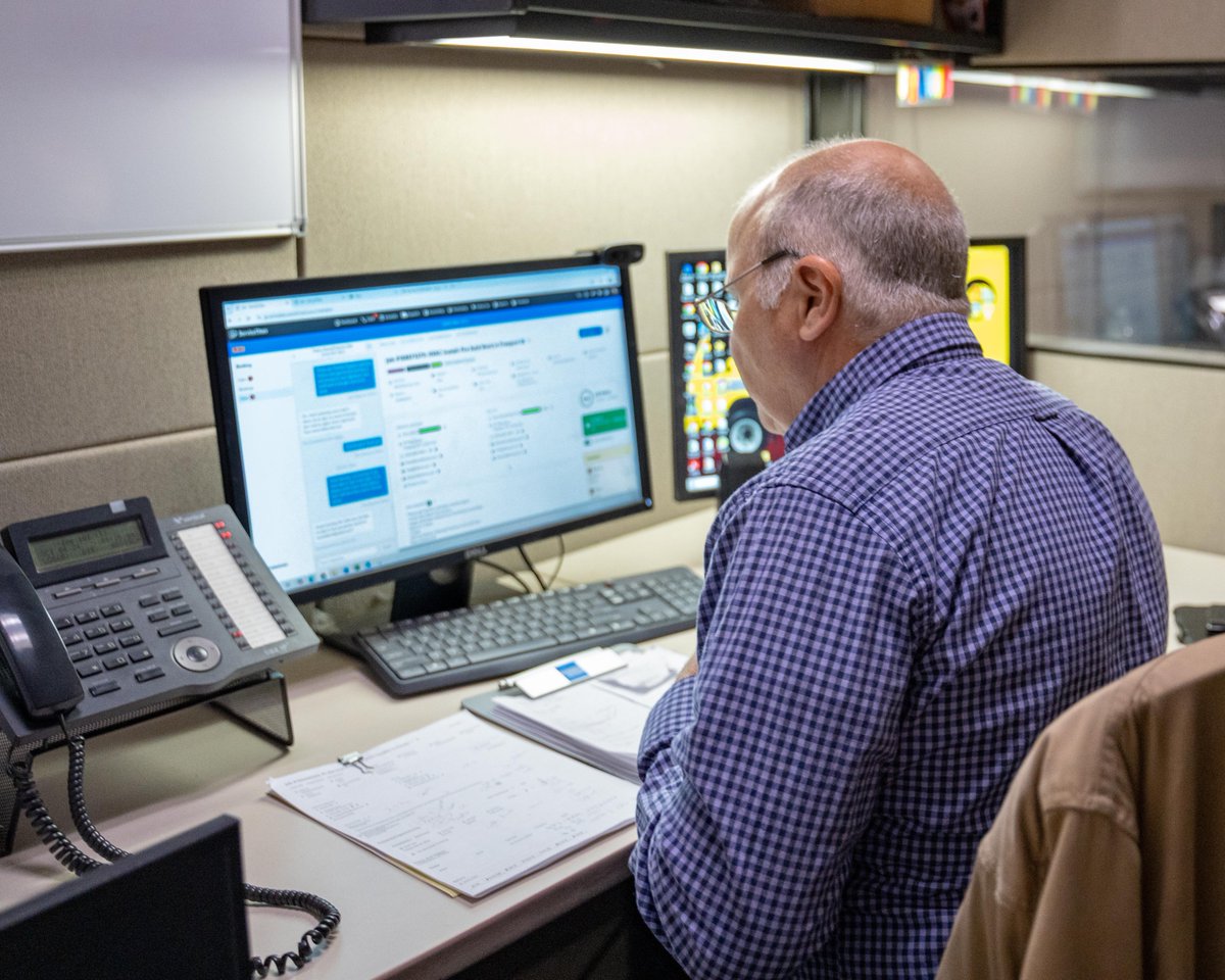 🗓️ Keeping installs running smoothly! 💻 Our Install Coordinator ensures every job is scheduled and on track. #TeamNHRoss #InstallCoordinator #HomeComfortExperts #SmoothService