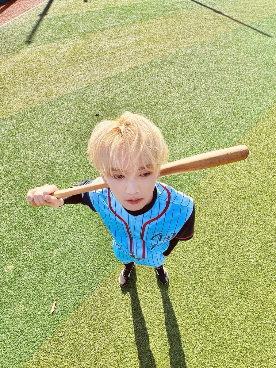 cooingyujin's tweet photo. 이 잼민이 뭐임 https://t.co/kAy5ZD6t6K