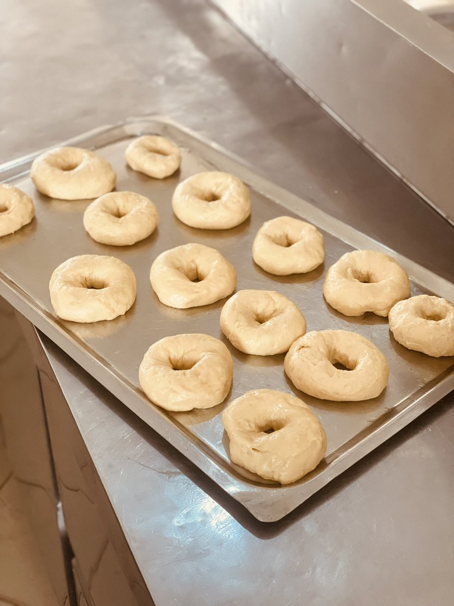MuhameM46116's tweet photo. Love doughnuts 🍩,me too just know I and my fellow students just made some delicious doughnuts. I really loved the lesson thank you so much  chef Ssaza and #Copenhagen https://t.co/ZK26fGQ7dx