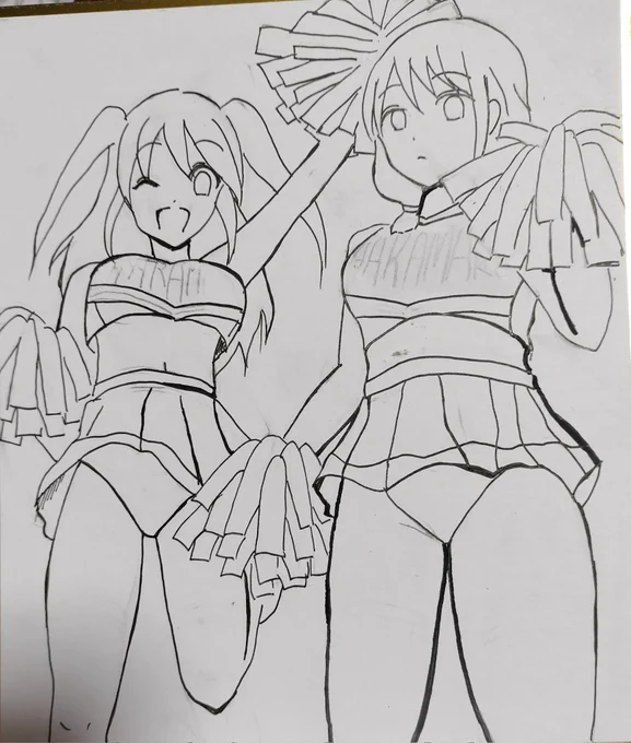 無理やりスカート短くしすぎた感があるw 