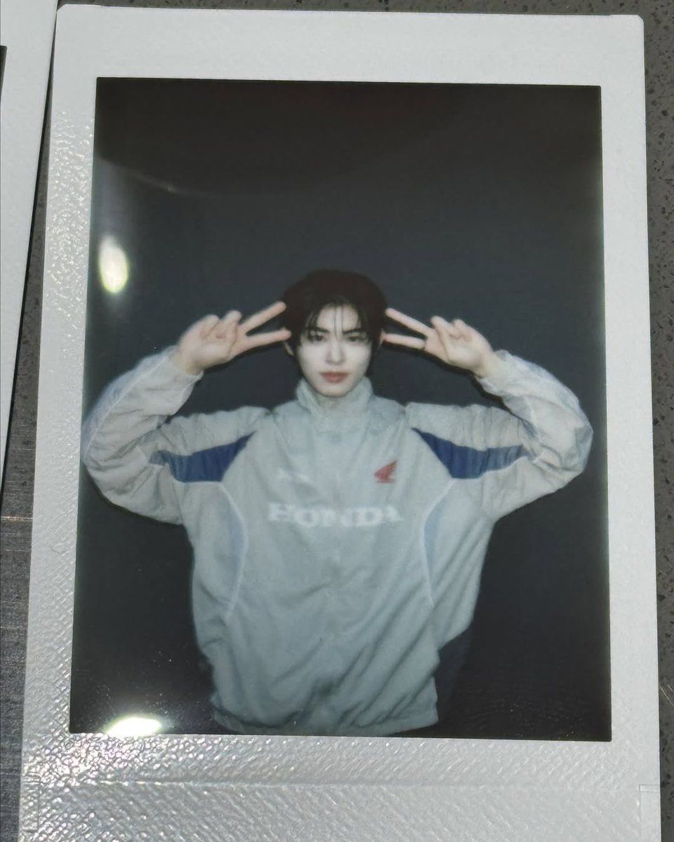ArabKickFlip's tweet photo. 250115 - انستقرام

تحديث مينجاي 

👻

@kickflip_jype 
- WJ https://t.co/4yLcfuoo9g