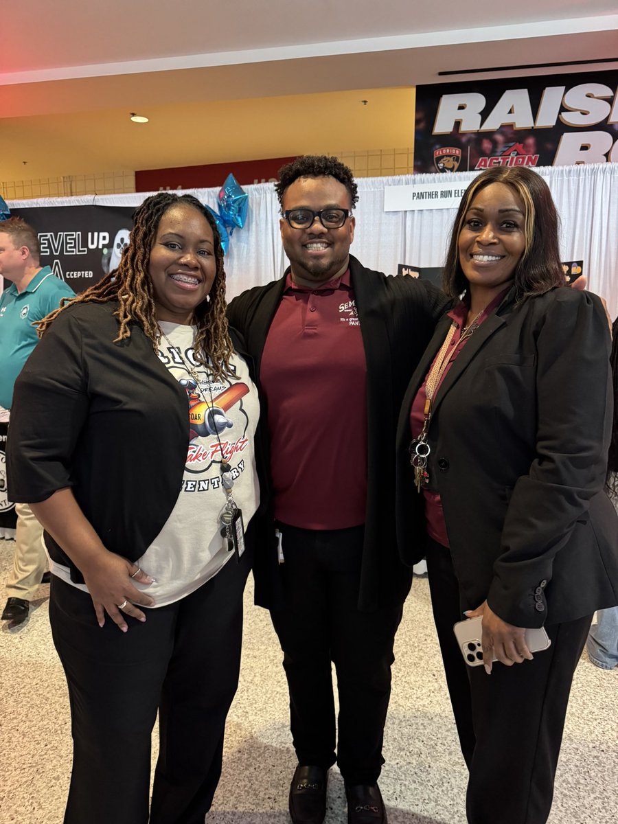 Kimberly L. Peeples tweet media