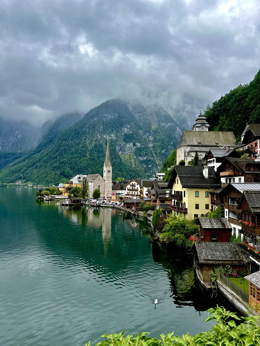 ApeConcierge's tweet photo. Gm - one of the most beautiful places I visited in 2024. #Halstatt
Where will you use your Ape Pass benefits this year? https://t.co/nRclxxnvT0