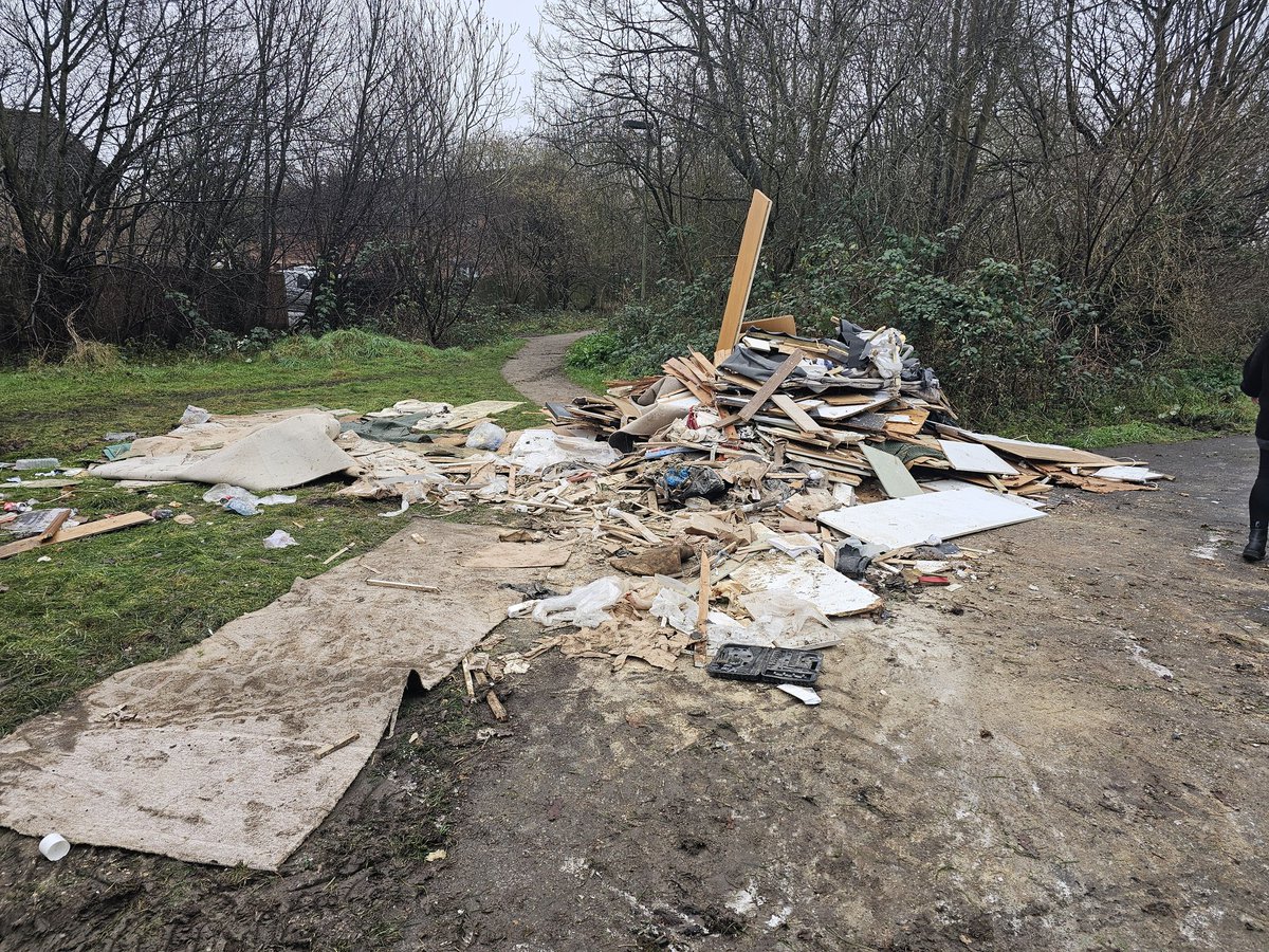 Roxbourne Police tweet media