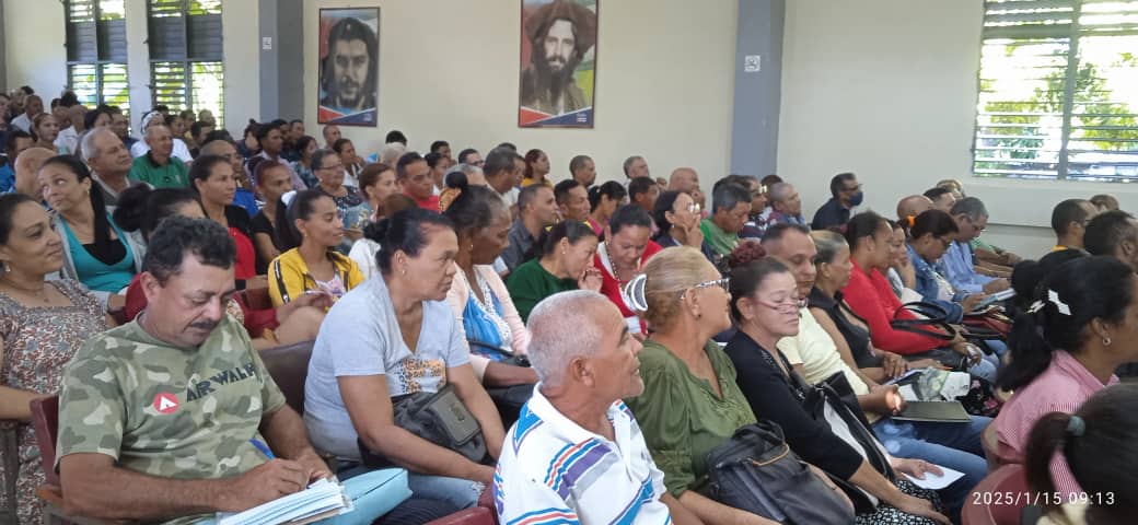 GalanCuba's tweet image. El fortalecimiento del papel del Partido en la atención a las prioridades, a debate con nuestros secretarios generales de O/B del Partido en #Pilón #ProvinciaGranma @DiazCanelB @DrRobertoMOjeda @YudelkisOrtizB @par