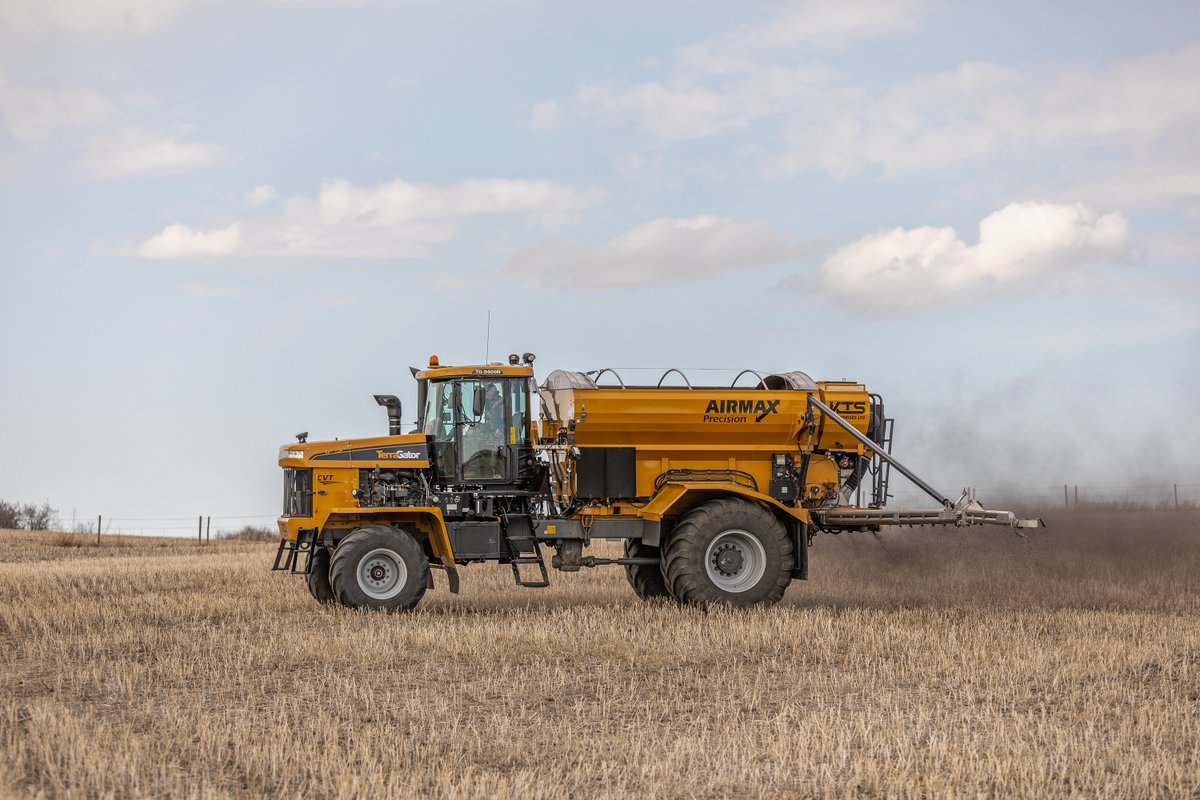 Our humic products are:

✔️ Suitable for application any time of year without leaching concerns
✔️ Safe on all crop types
✔️ Applied using conventional agriculture equipment, including floaters and spin spreaders 

Find more info: westmetag.com